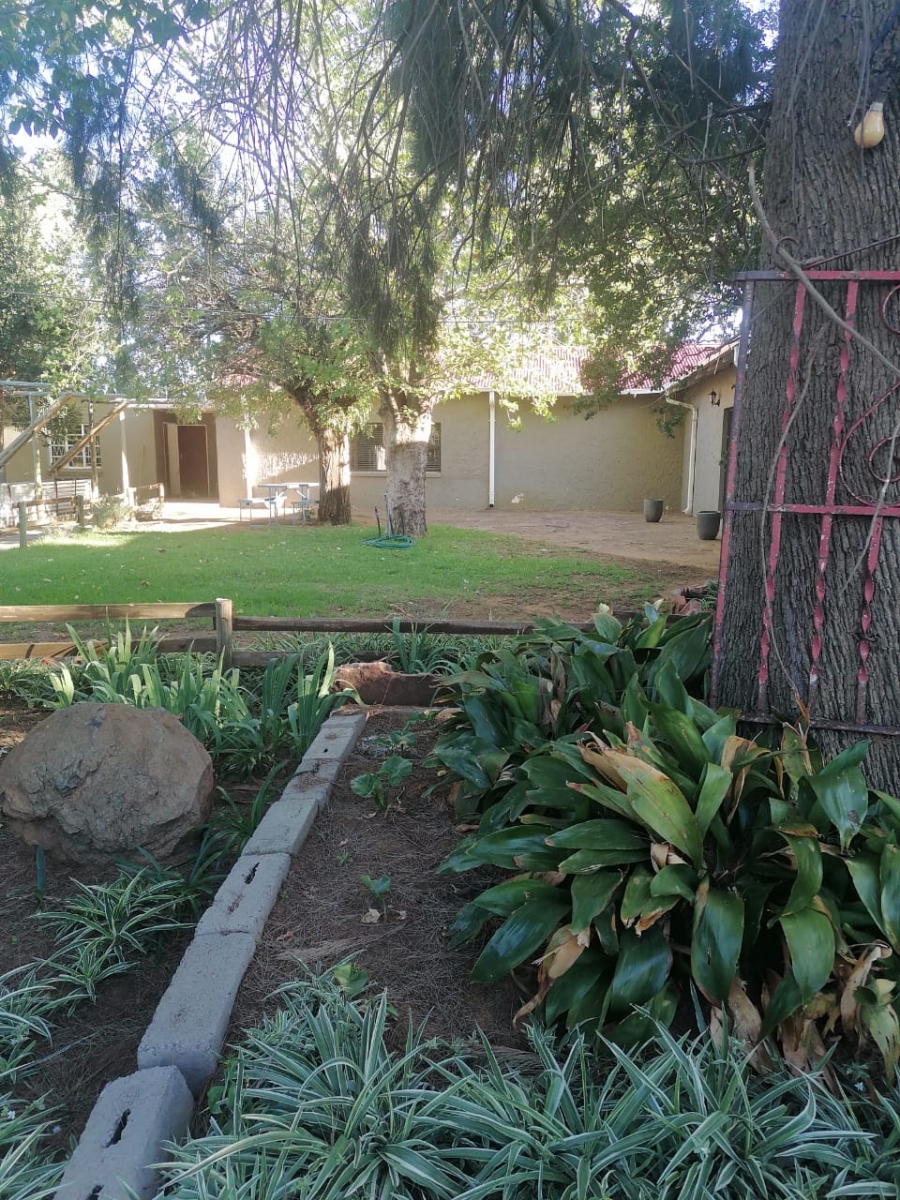 4 Bedroom Property for Sale in Roodewal Free State